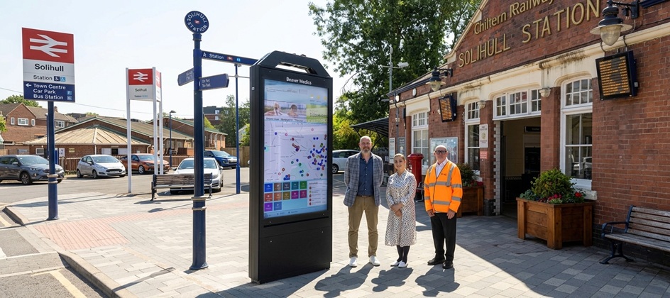 Bauer and Solihull Council debut smart wayfinding